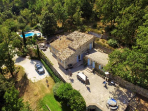 Cozy Villa in M nerbes with Swimming Pool